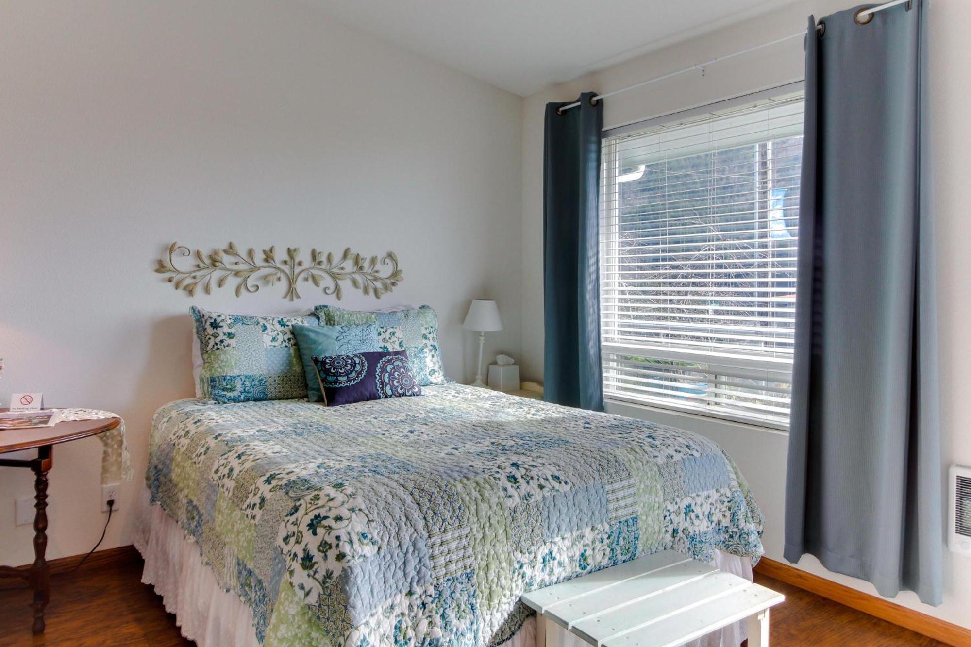 Ocean Cove Inn Yachats Εξωτερικό φωτογραφία