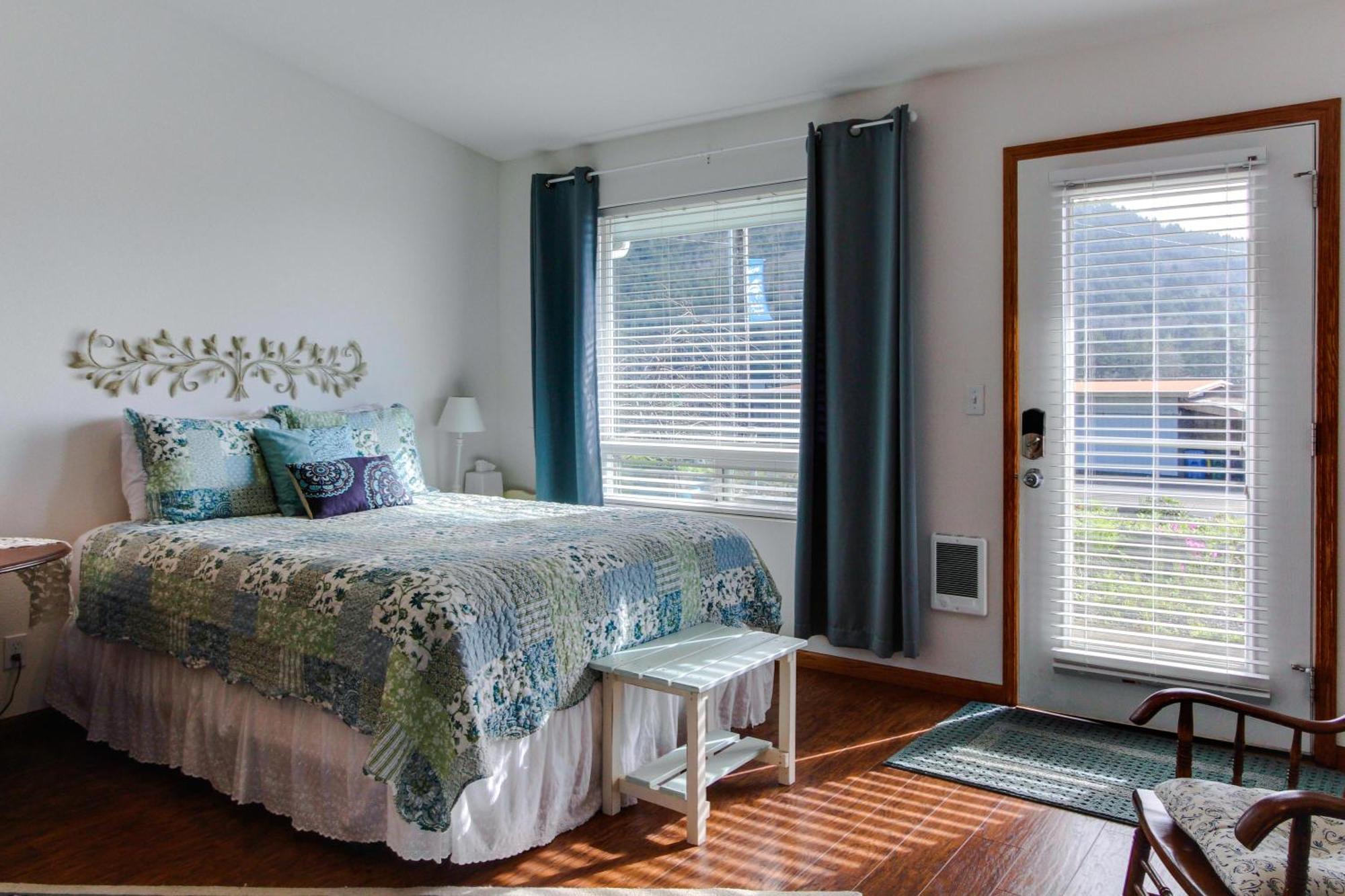 Ocean Cove Inn Yachats Εξωτερικό φωτογραφία