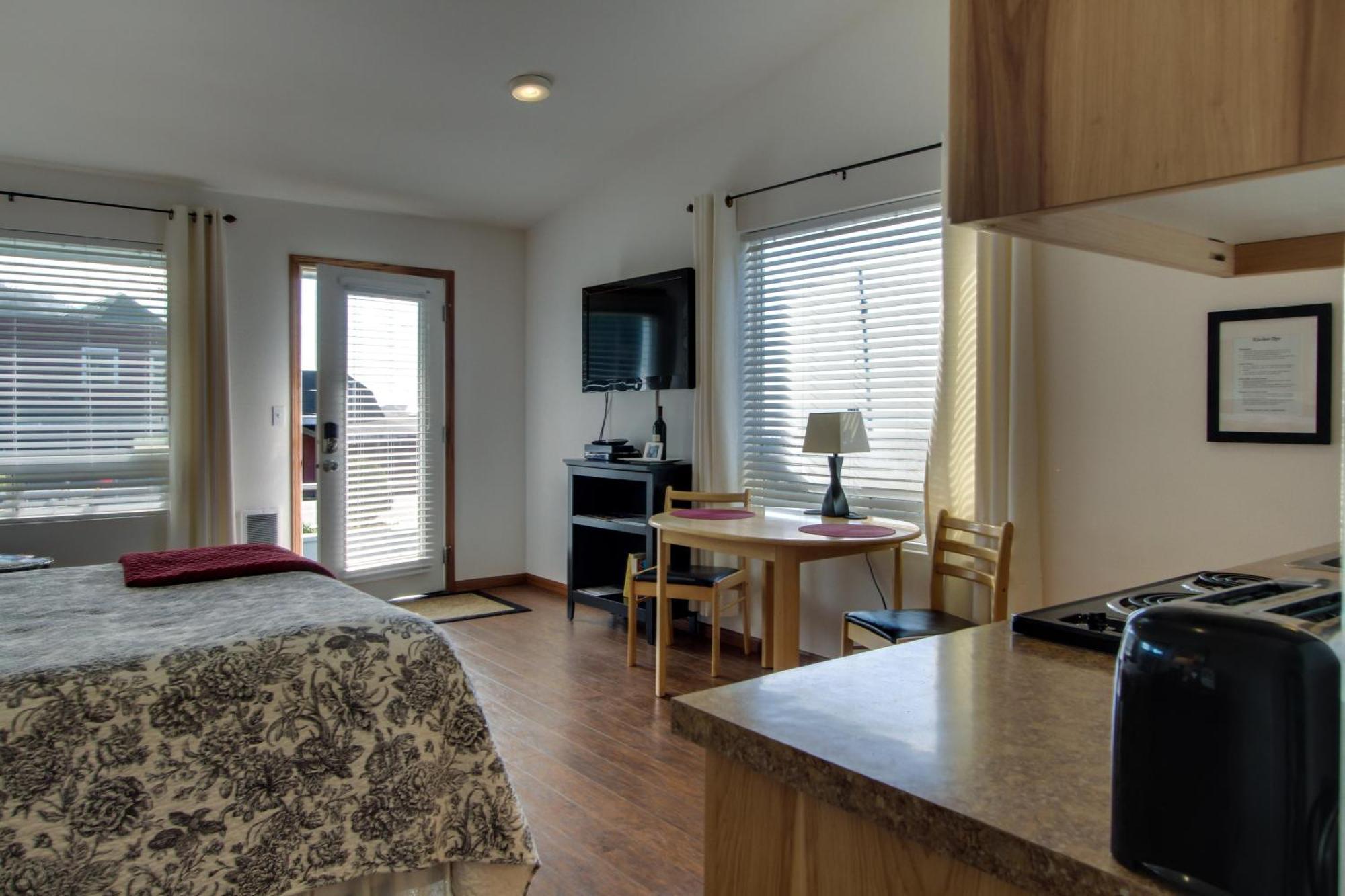 Ocean Cove Inn Yachats Εξωτερικό φωτογραφία