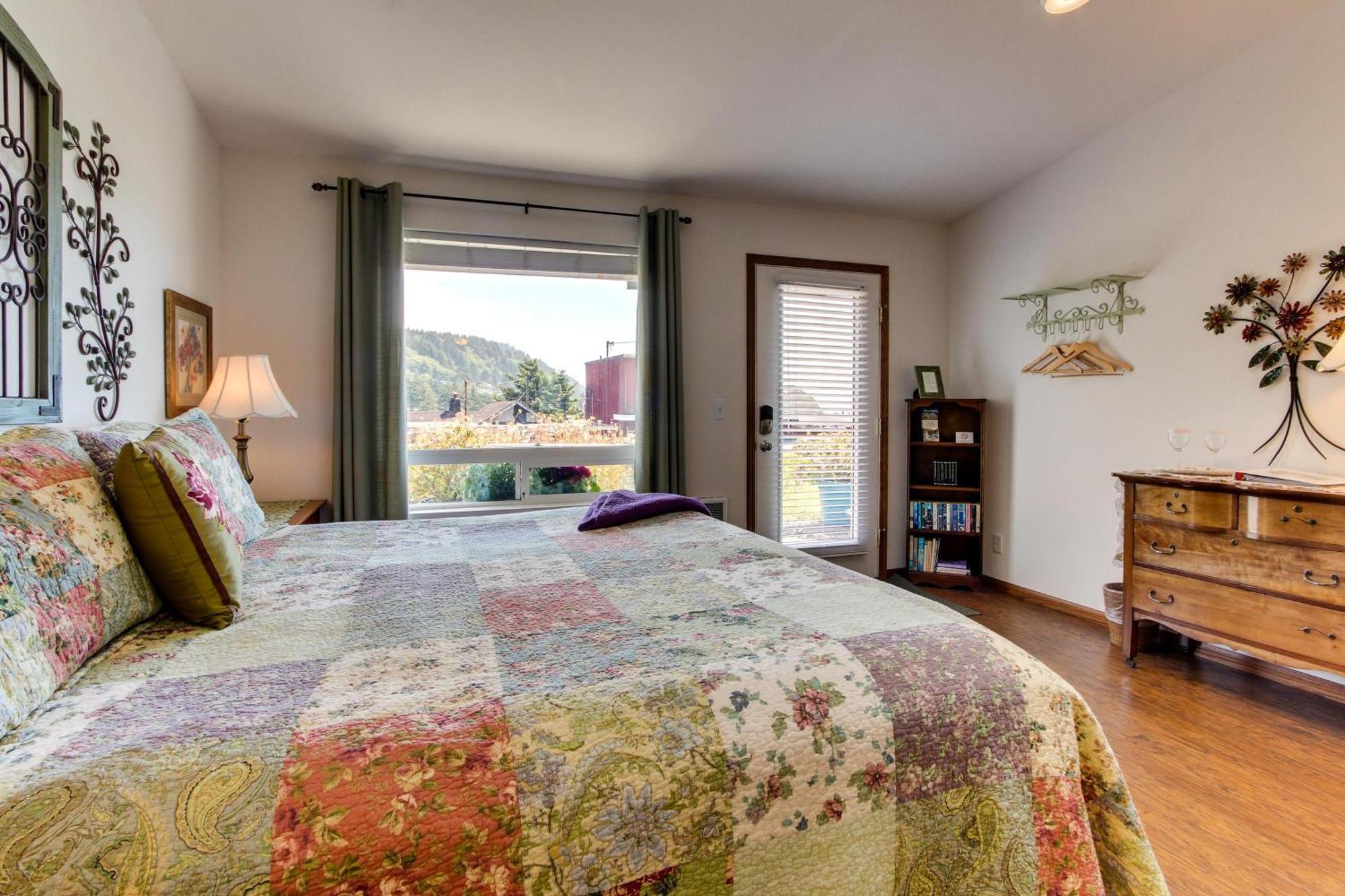 Ocean Cove Inn Yachats Δωμάτιο φωτογραφία