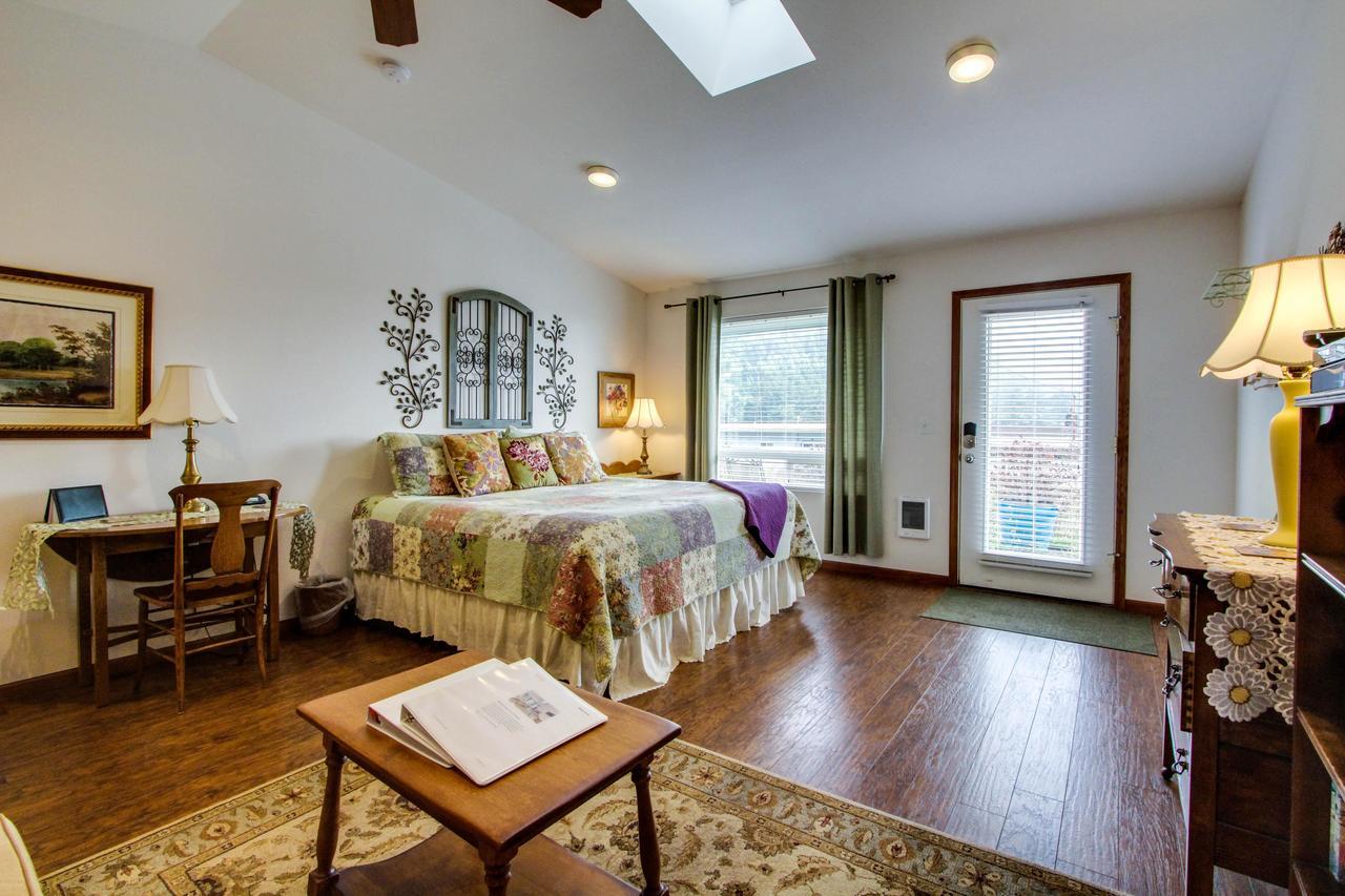Ocean Cove Inn Yachats Εξωτερικό φωτογραφία