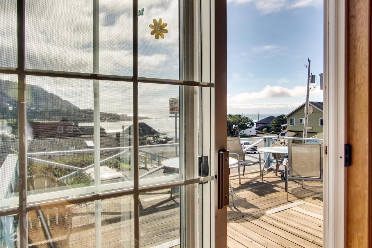 Ocean Cove Inn Yachats Εξωτερικό φωτογραφία